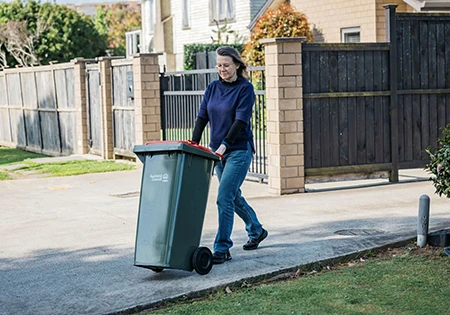 一般ゴミの収集を隔週にする6カ月間のトライアルを提案