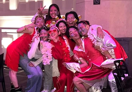 年齢も出身も様々なたくさんの方がお祝いしてくれた自分の誕生日