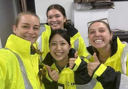 勝木 花湖（かつき はなこ）
2000年1月30日生　東京都出身