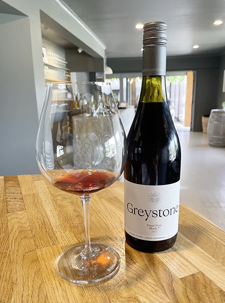 ピノ・ノワールは、しなやかさの中に力強さを秘めた味わい