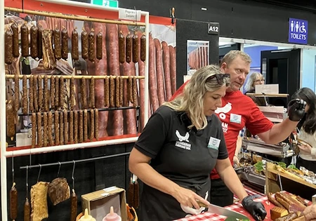 ソーセージ
Hungarian Sausage Box