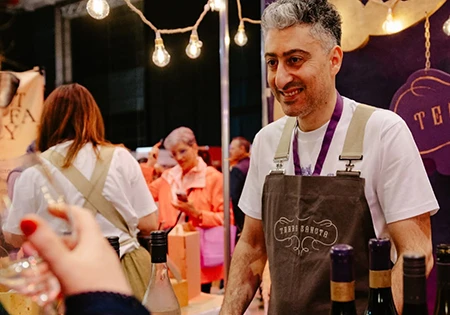 cap-left Winetopia